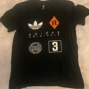 Addidas oversized T-shirt